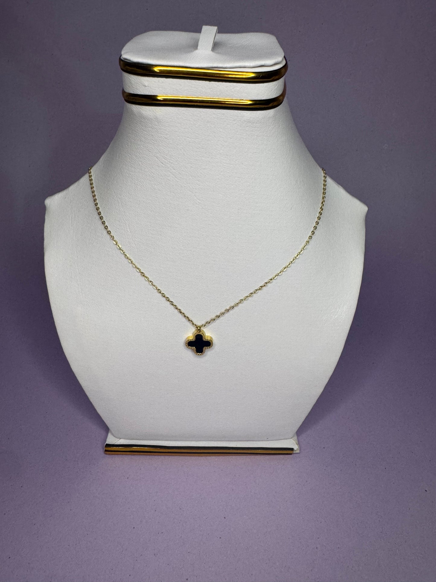 Four Leaf Clover Pendant 2 in 1